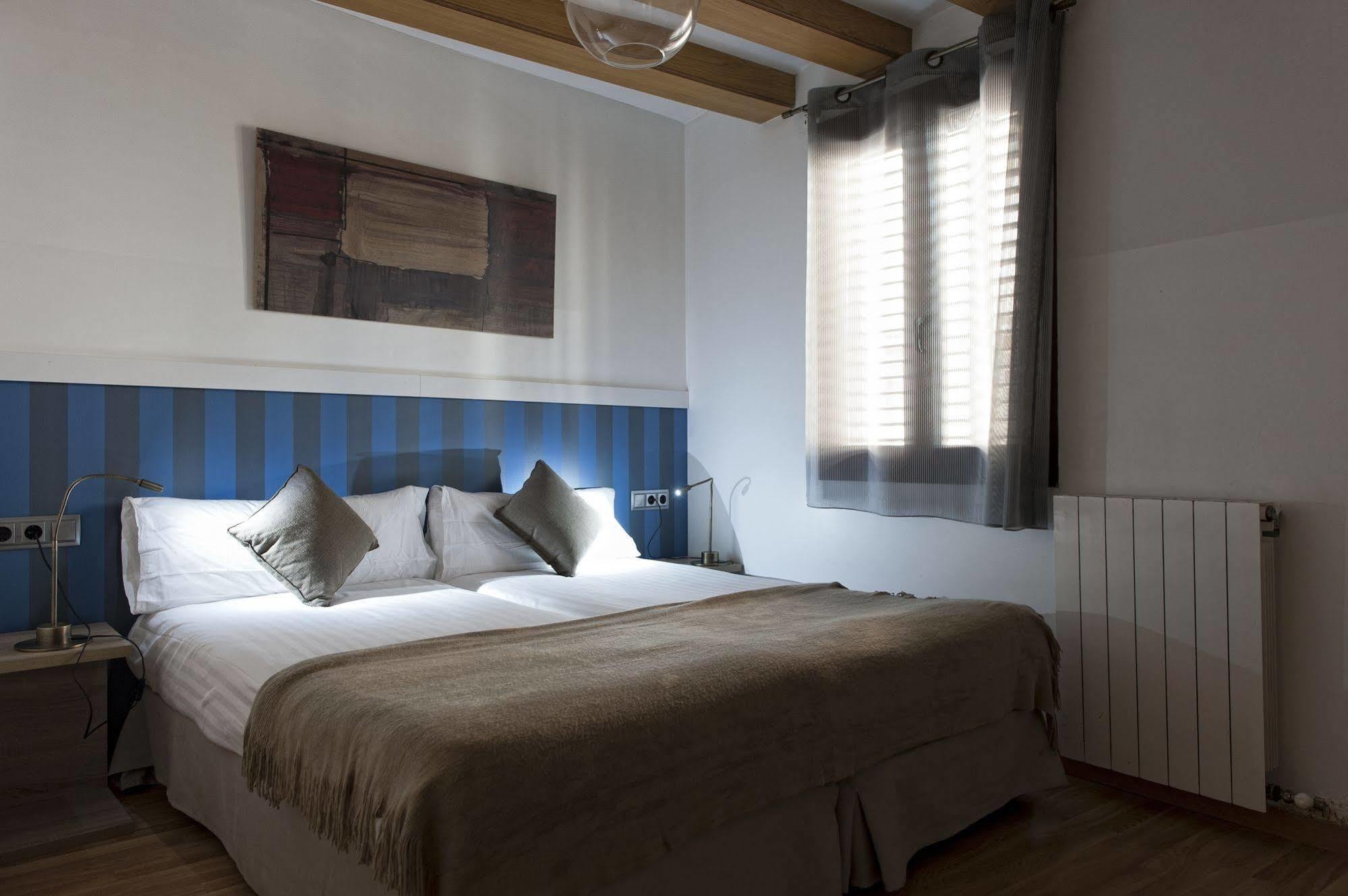 Mh Apartments Liceo Barcelona Exterior foto