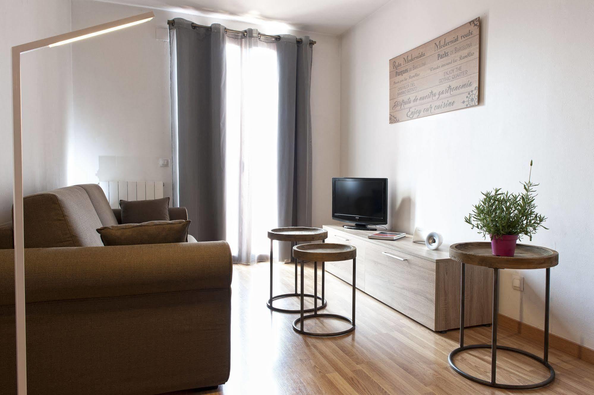Mh Apartments Liceo Barcelona Exterior foto